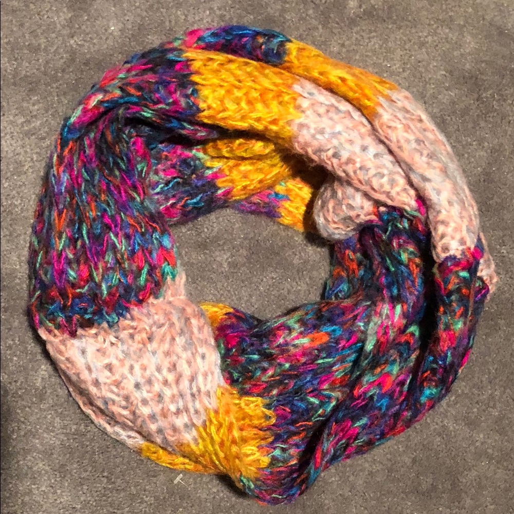 Infinity Scarf - Brand New with Tags